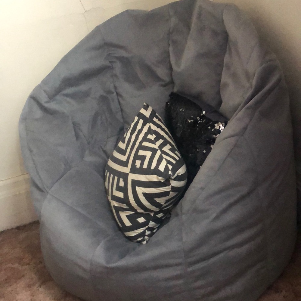 Beanbag chair
